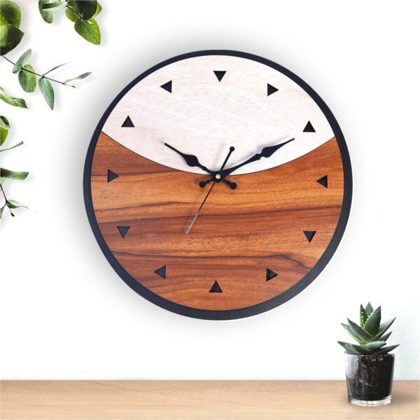 Modern Round look Wall Clock