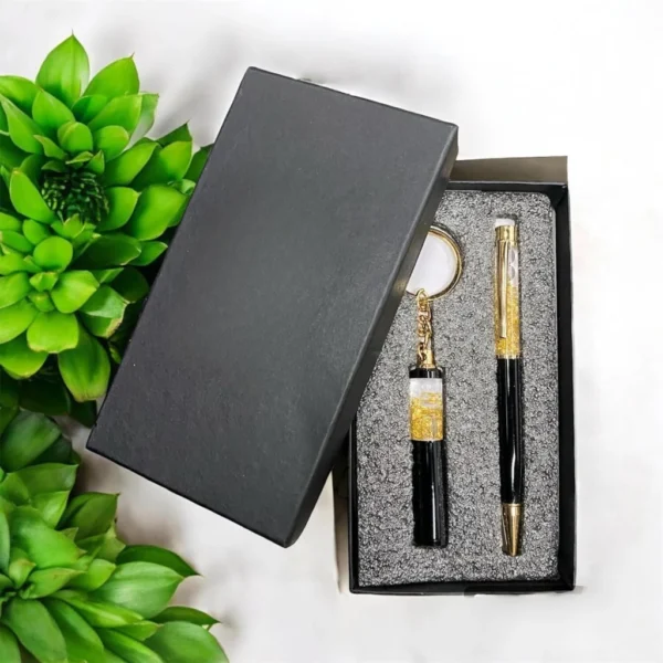 Personalized Pen & Keychain Gold Gift Set - Image 4