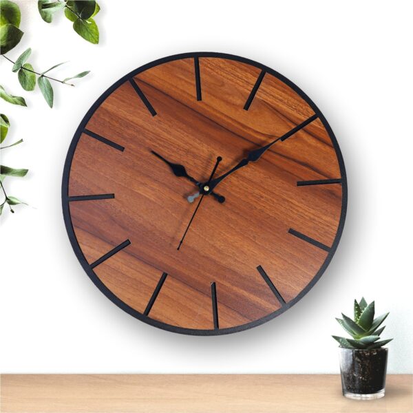 Modern Round Wall Clock